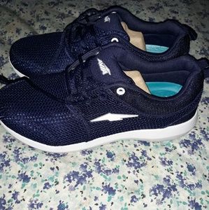 Avia men shoe size 7.5